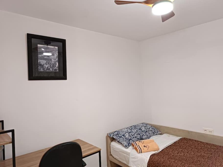 Gilet Senderismo Bici Parking 20 Min Valencia Daire Dış mekan fotoğraf